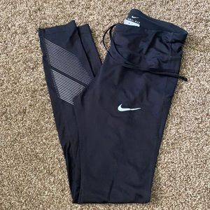 Nike Leggings W/Drawstring✨